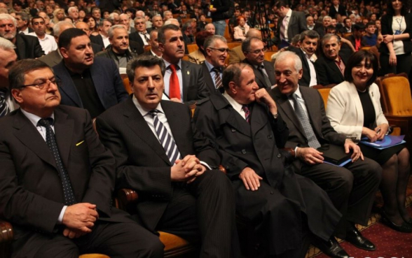 Почему Никол выбрал Ваагна Хачатряна